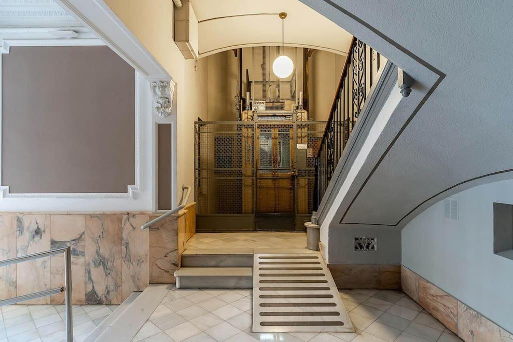 Canela Homes Barcelona Bailen ภายนอก รูปภาพ